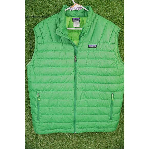 Patagonia Other - Patagonia Puffer Green Vest - Men's Size L